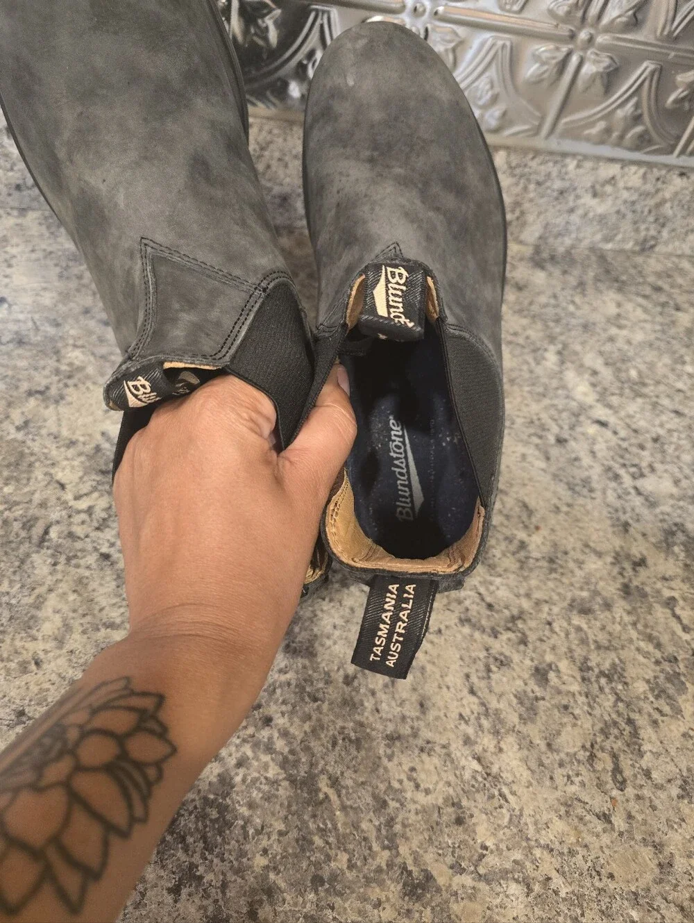Blundstone 587 Men's Gray/Grey Rustic Black Chelsea Chunky Combat Boots Size 12